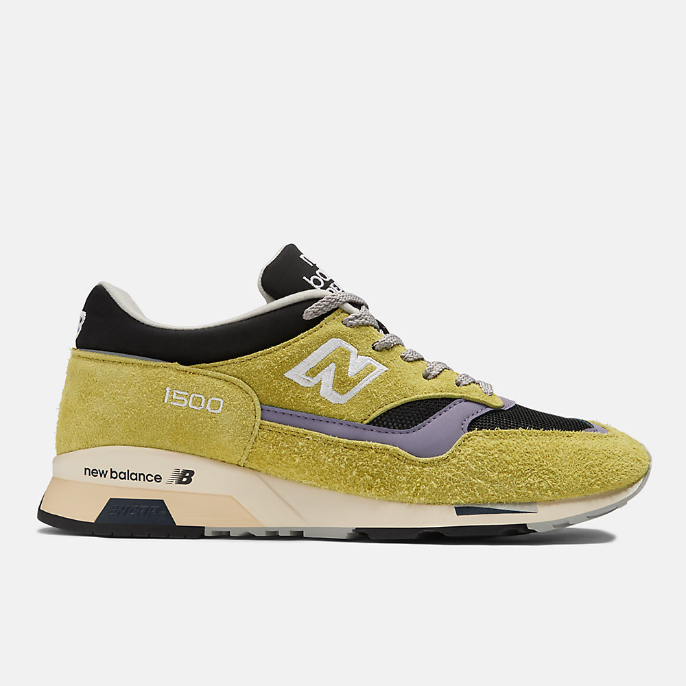 New Balance MADE in UK 1500 Shoes Green Oasis with Black and Dusk